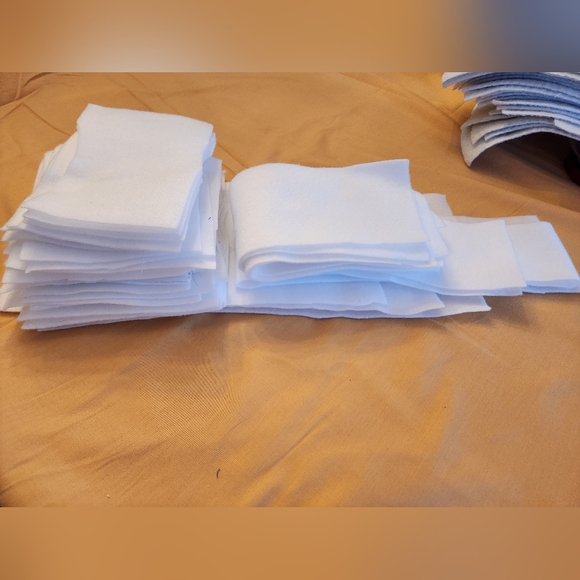 Assorted Batting Scraps For Small Ptojects. - Picture 7 of 15